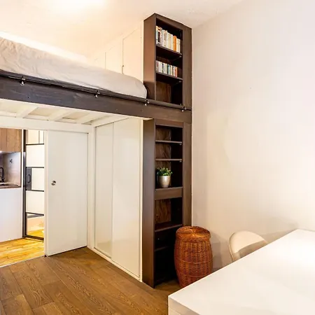 Guestready - Mezzanine Branca No 3º Arr. 아파트
